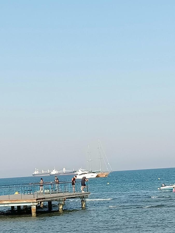 1 Bedroom Apartment Larnaca Cameră foto