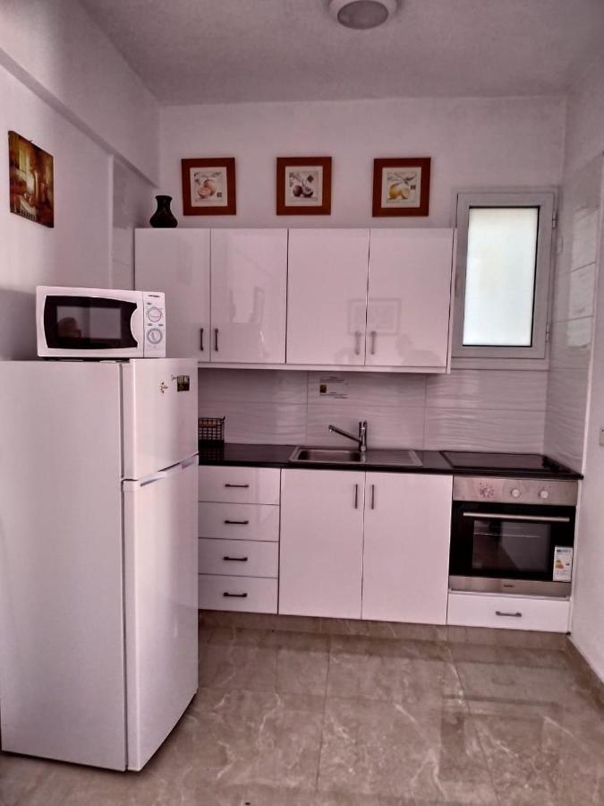 1 Bedroom Apartment Larnaca Exterior foto