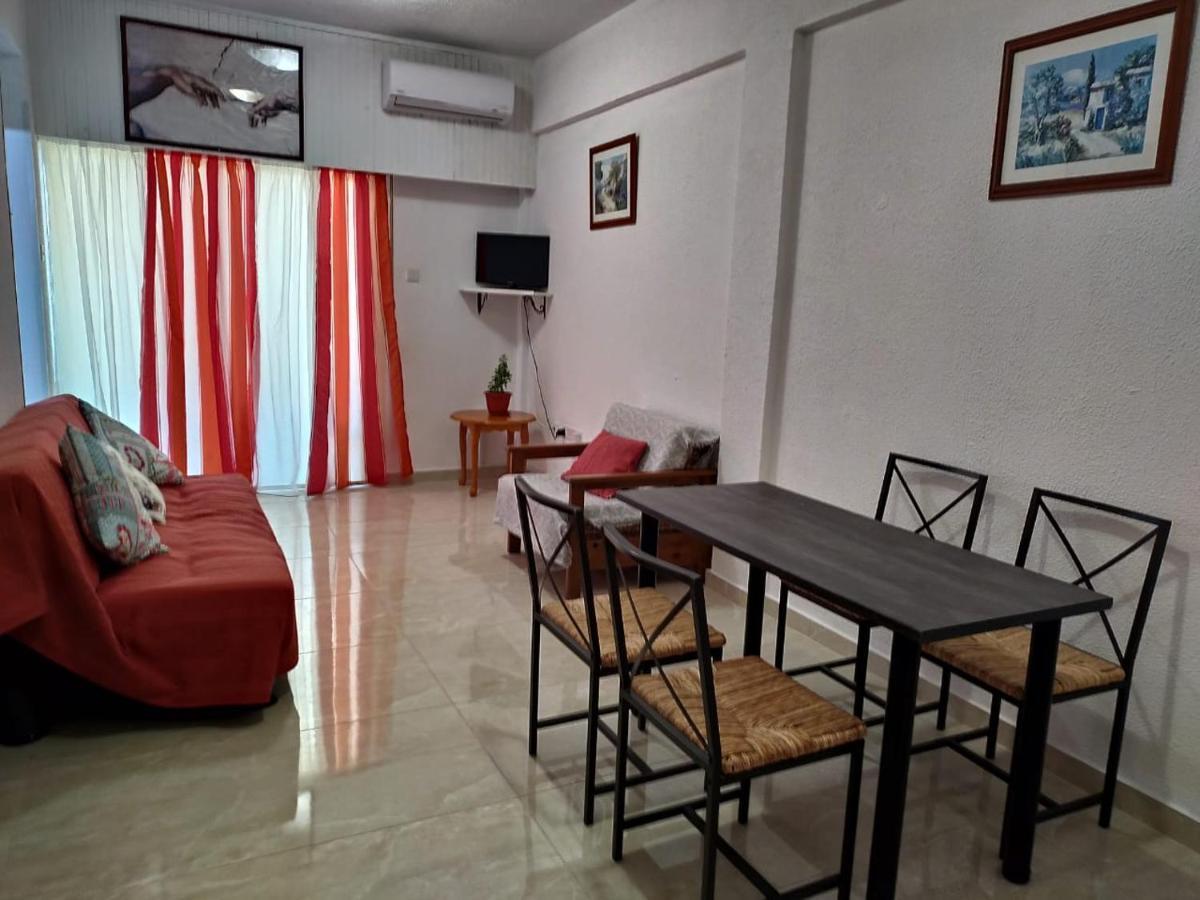 1 Bedroom Apartment Larnaca Exterior foto
