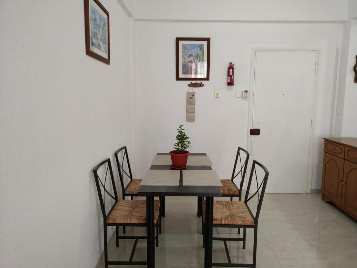 1 Bedroom Apartment Larnaca Exterior foto
