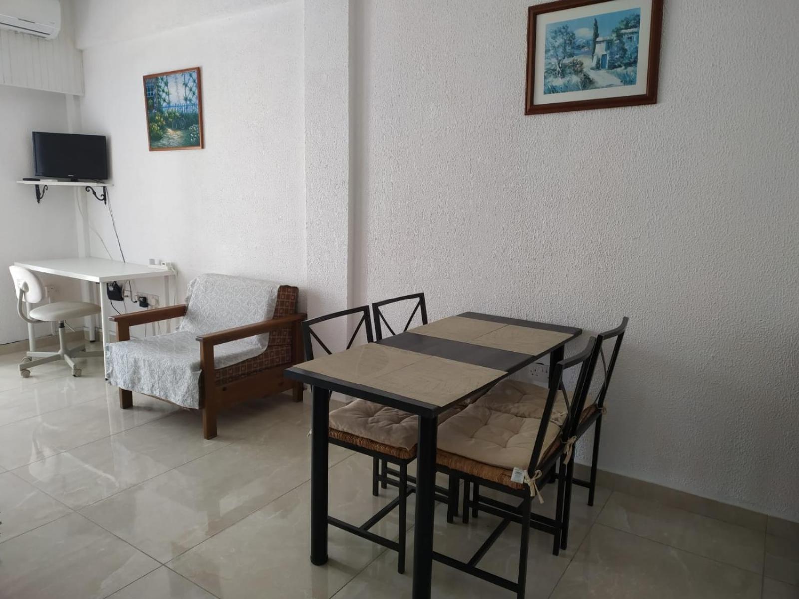 1 Bedroom Apartment Larnaca Cameră foto